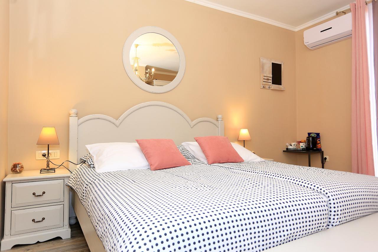 Shabby Chic Rooms Zara Esterno foto